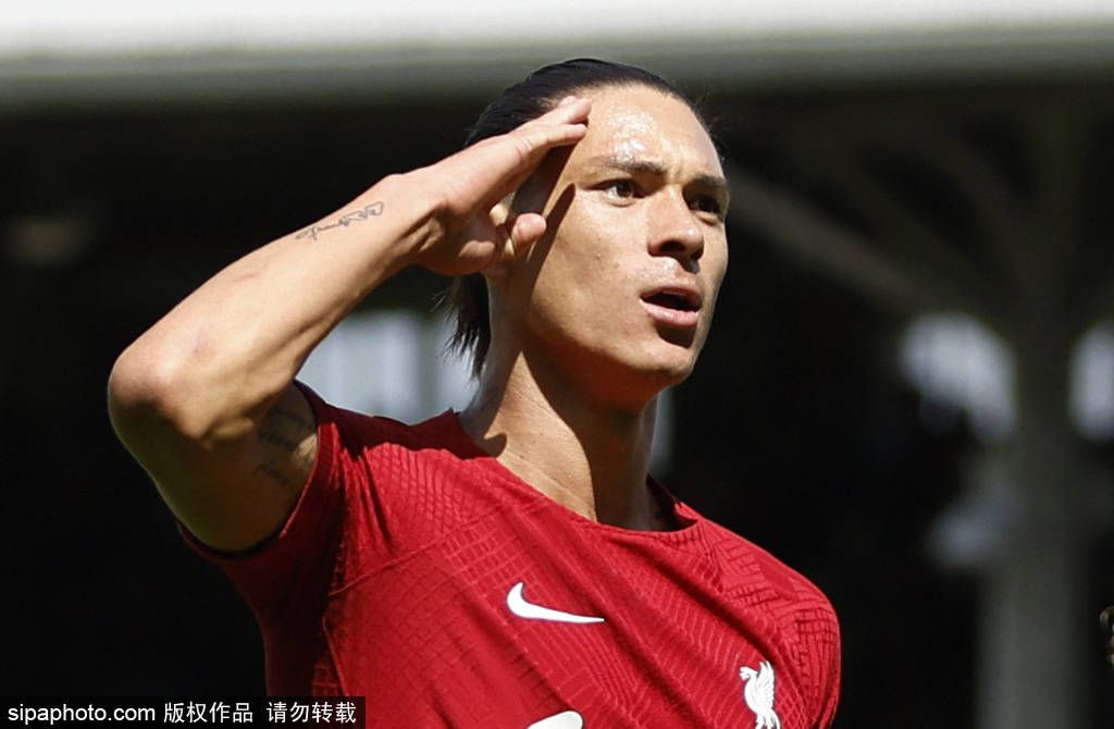 我们知道这将是一场激烈的战斗，我们失球的方式让比赛变得困难。